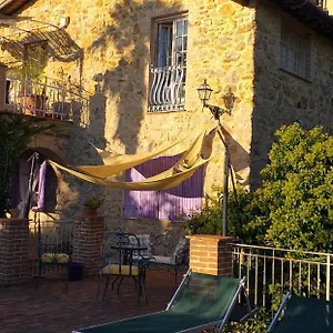 Roberto, Casale Nova Pensión